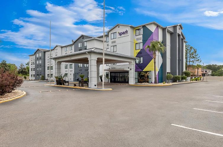 Best Western Plus Cypress Creek