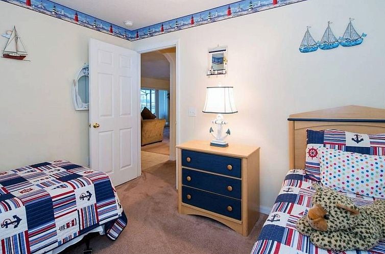 Vakantiehuis Sonniger Privatpool mit freistehendem Whirlpool