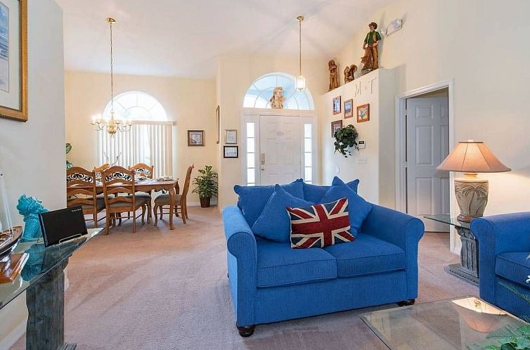 Vakantiehuis Sonniger Privatpool mit freistehendem Whirlpool