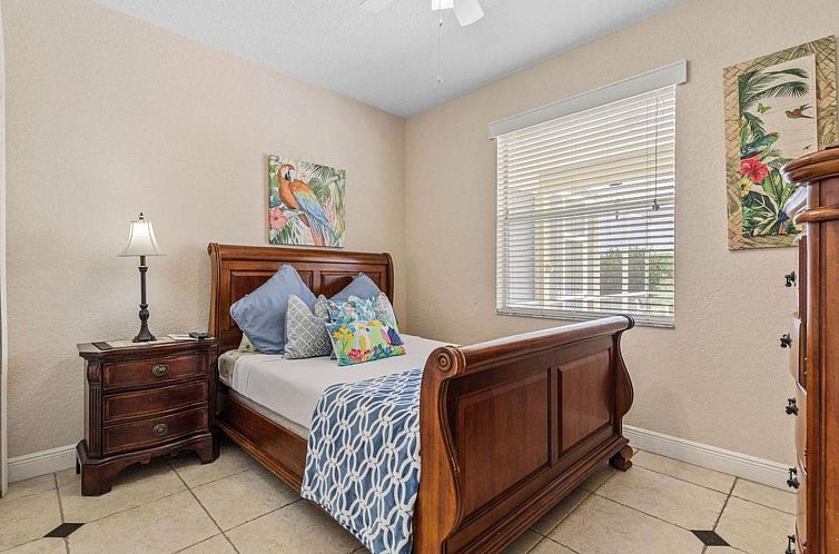 Vakantiehuis Villa mit privatem Pool und Spa mit Blick auf d