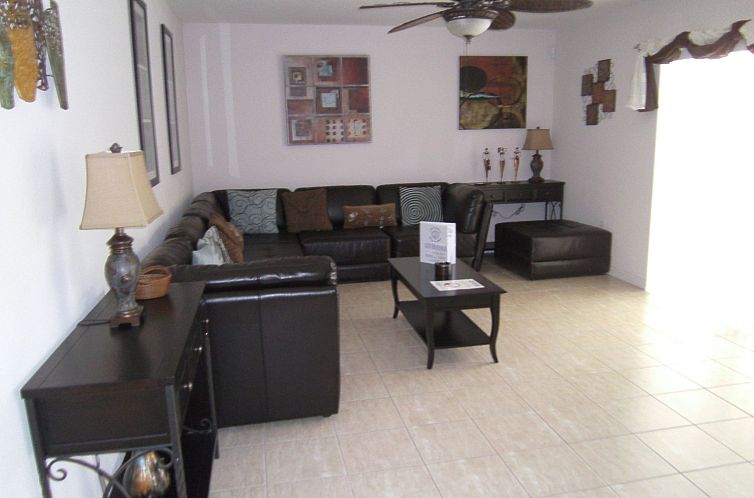 Vakantiehuis 4-Schlafzimmer Value Plus Haus mit privatem Poo