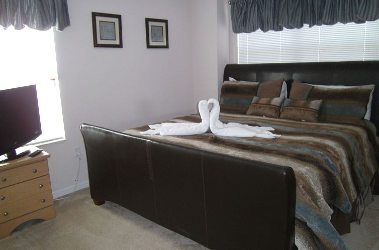 Vakantiehuis 4-Schlafzimmer Value Plus Haus mit privatem Poo