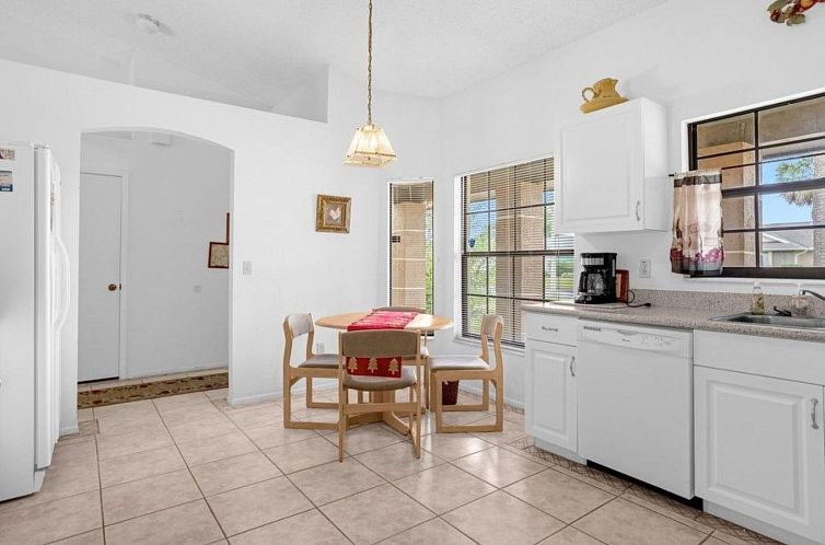 Vakantiehuis 4-Schlafzimmer Value Plus Haus mit privatem Poo