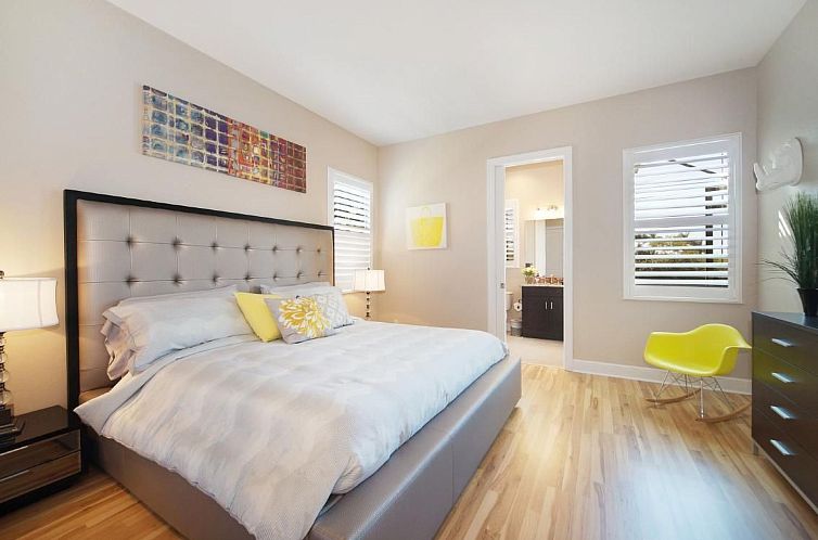 Vakantiehuis Luxuriöse Villa mit privatem Steg