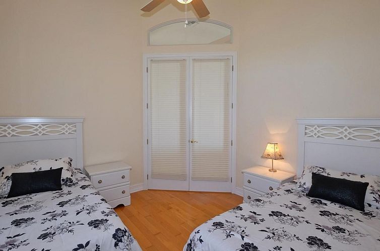 Vakantiehuis in Mariner mit Privatem Pool