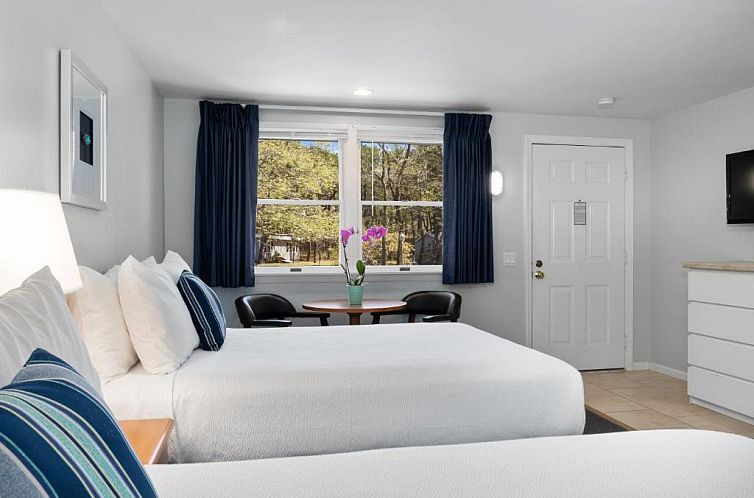 Even'tide Resort Motel & Cottages