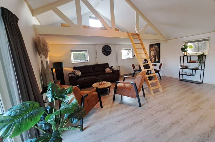 Huisje in Easterlittens