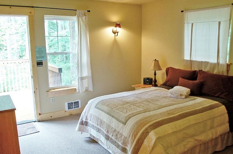 Vakantiehuis Hütte im Landhausstil mit Whirlpool und hausti