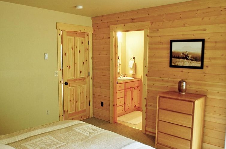 Vakantiehuis Hütte im Landhausstil mit Whirlpool und hausti