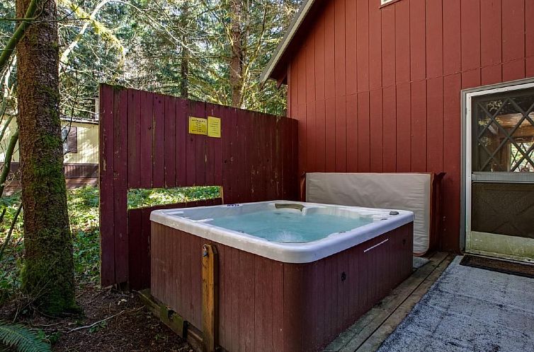 Vakantiehuis Traditionelles Ski-Chalet, Haustiere OK, Whirlp