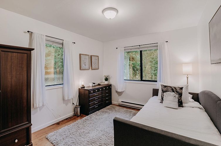 Vakantiehuis Eine Hütte mit Hot Tub, Haustiere erlaubt, Gen