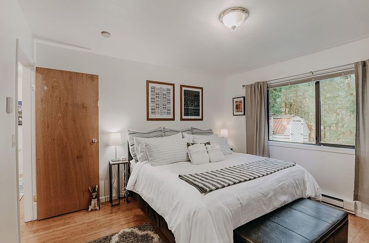 Vakantiehuis Eine Hütte mit Hot Tub, Haustiere erlaubt, Gen