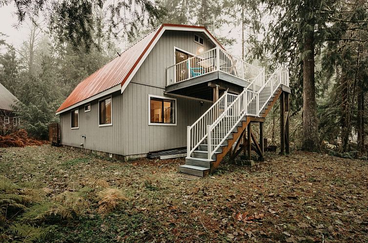 Vakantiehuis Eine Hütte mit Hot Tub, Haustiere erlaubt, Gen