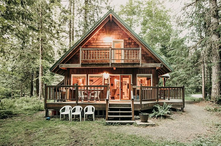 Vakantiehuis Hübsche Hütte mit Holzofen und haustierfreund