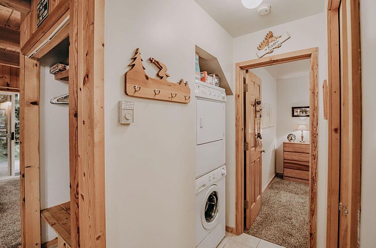 Vakantiehuis Hübsche Hütte mit Holzofen und haustierfreund