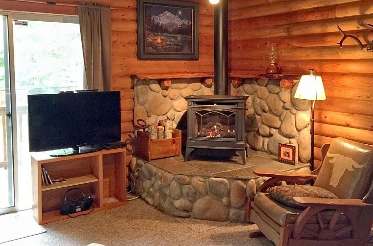 Vakantiehuis Echte Blockhütte mit Wi-Fi und haustierfreundl