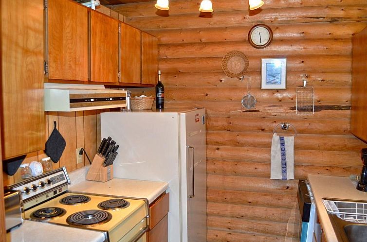Vakantiehuis Echte Blockhütte mit Wi-Fi und haustierfreundl