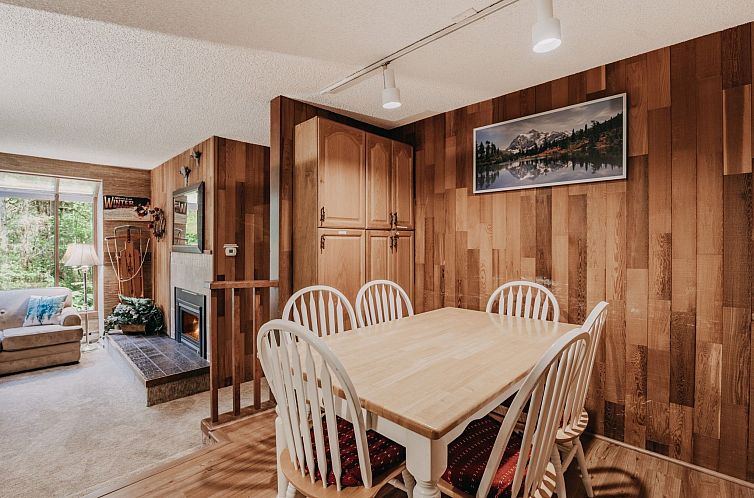 Appartement Geräumige Eigentumswohnung mit Sauna, Whirlpool