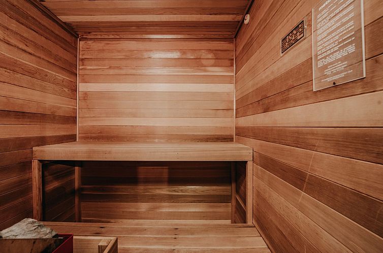 Appartement Geräumige Eigentumswohnung mit Sauna, Whirlpool