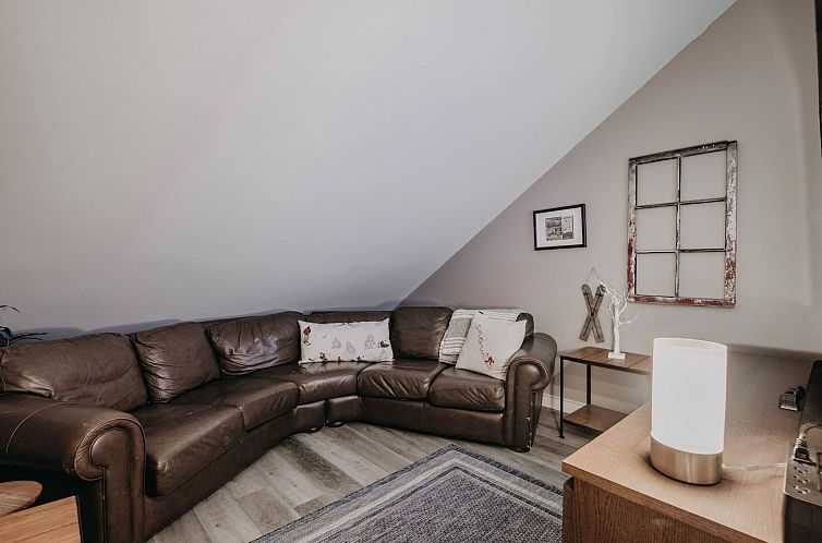 Appartement Eine renovierte 2-stöckige, 1-Schlafzimmer-Eige