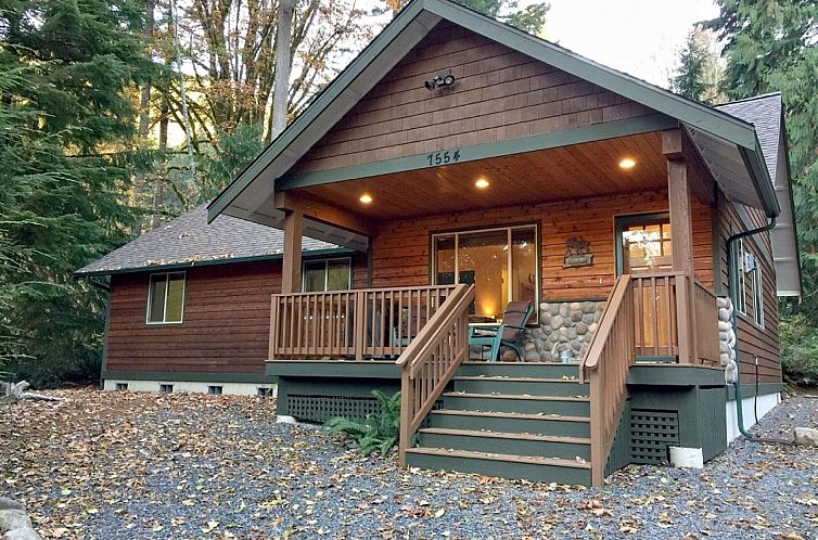 Vakantiehuis Moderne Hütte mit Whirlpool, Haustieren OK und
