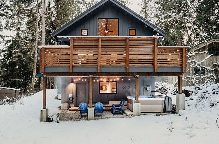 Vakantiehuis Hütte 50 hat einen Whirlpool, Wi-Fi und ist ha