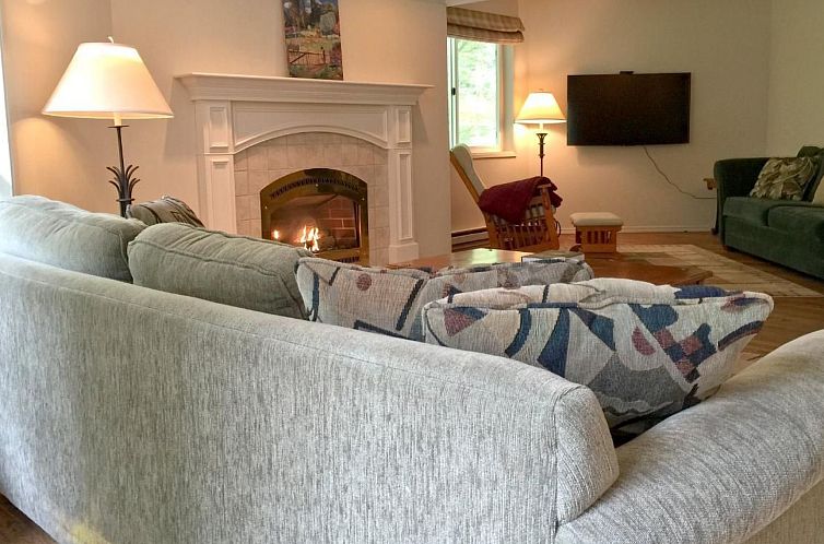 Vakantiehuis Benutzerdefinierte Hütte mit Whirlpool, Hausti