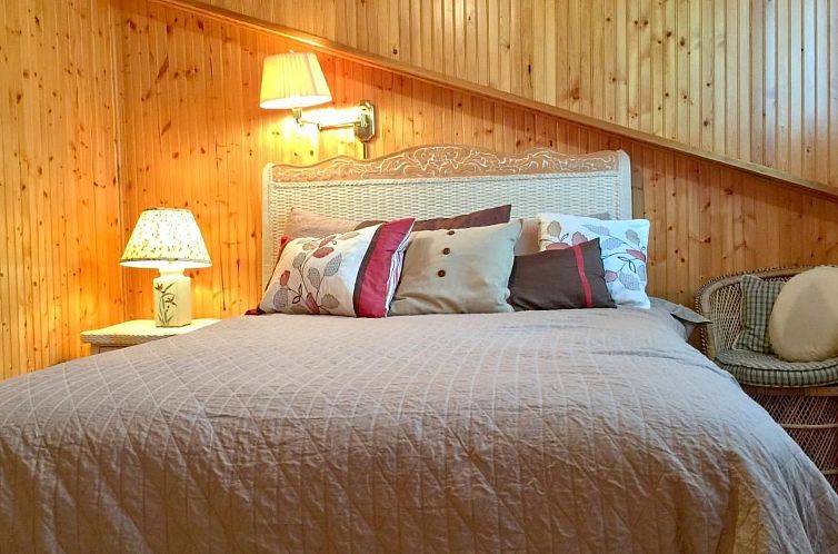Vakantiehuis Benutzerdefinierte Hütte mit Whirlpool, Hausti