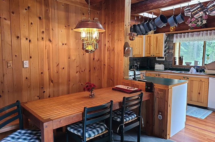 Vakantiehuis Blockhaus mit Kamin und Wi-