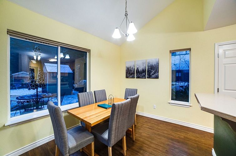 Vakantiehuis Luxus-Ferienhaus mit Whirlpool, Haustiere OK