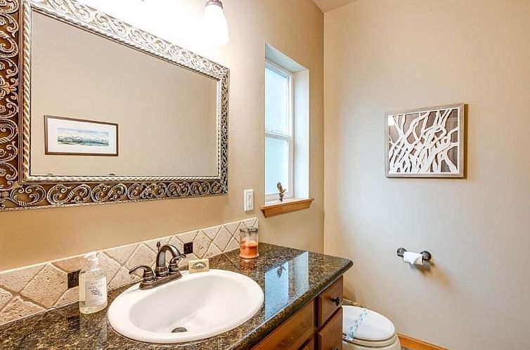 Vakantiehuis County Home Cabin mit Wi-Fi und Kamin