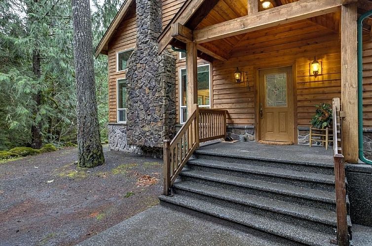 Vakantiehuis County Home Cabin mit Wi-Fi und Kamin