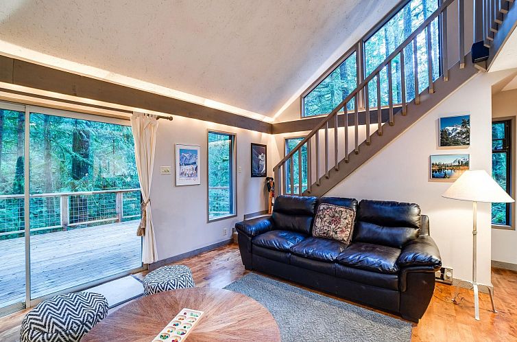 Vakantiehuis Ein traditionelles Familien-Ski-Chalet mit 2 Et