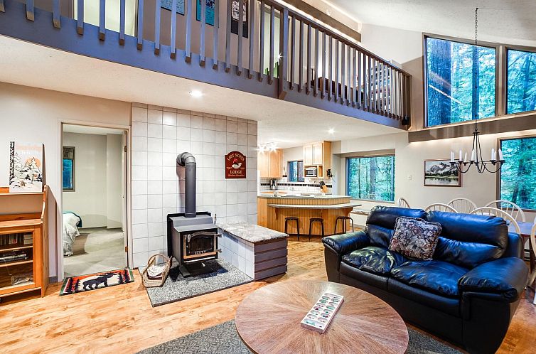 Vakantiehuis Ein traditionelles Familien-Ski-Chalet mit 2 Et