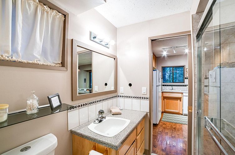 Vakantiehuis Ein traditionelles Familien-Ski-Chalet mit 2 Et