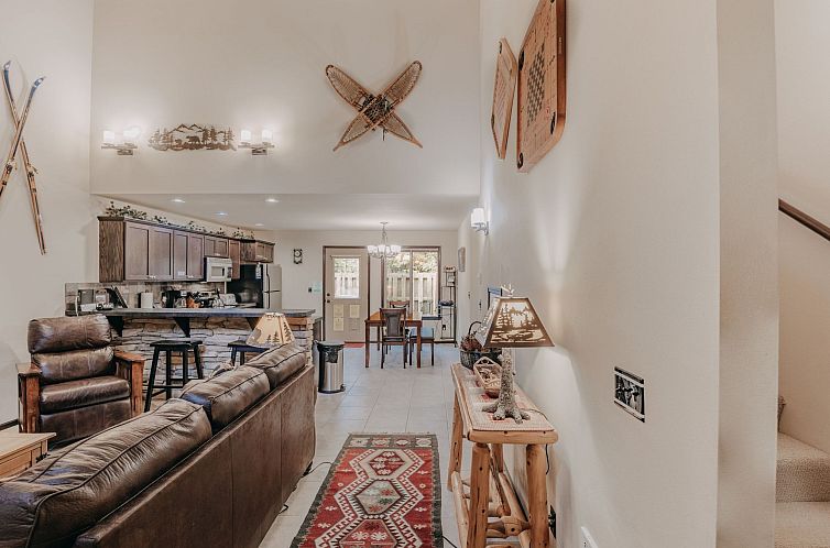 Vakantiehuis Gemütliche Hütte mit Whirlpool und haustierfr