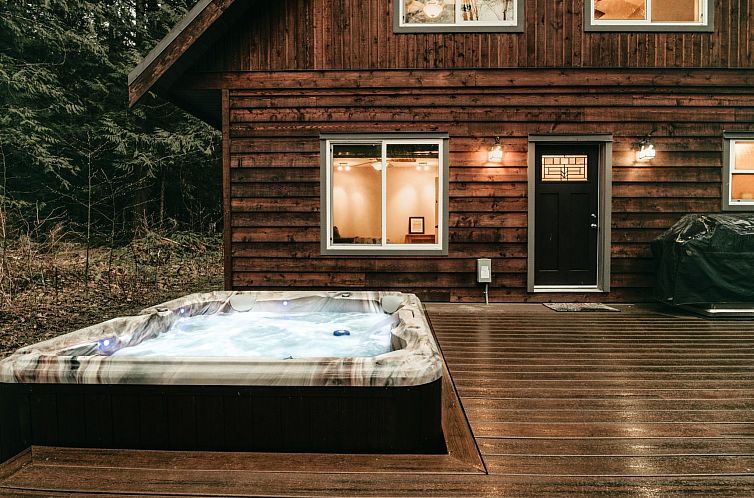 Vakantiehuis Berghütte "22MBR" mit Whirlpool