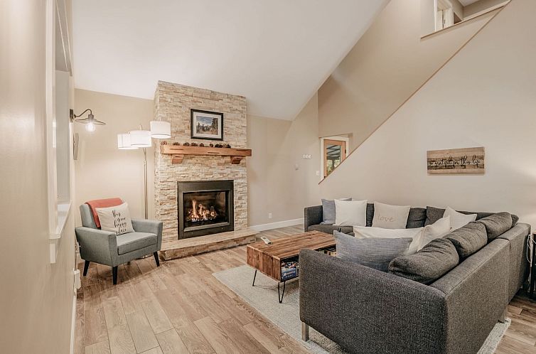 Vakantiehuis Landhaus mit Whirlpool und moderner Küche