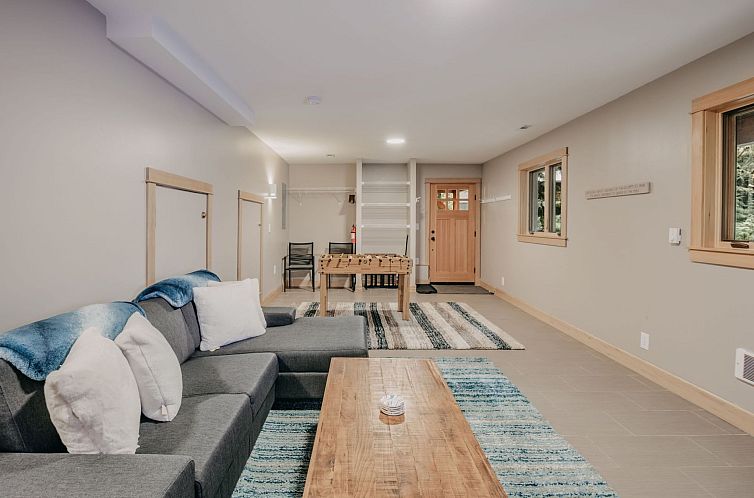 Vakantiehuis Landhaus mit Whirlpool und moderner Küche