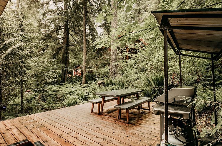 Vakantiehuis Landhaus mit Whirlpool und moderner Küche