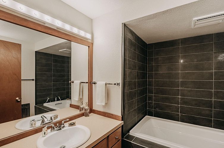 Appartement Eine geräumige Eigentumswohnung mit privater Sa
