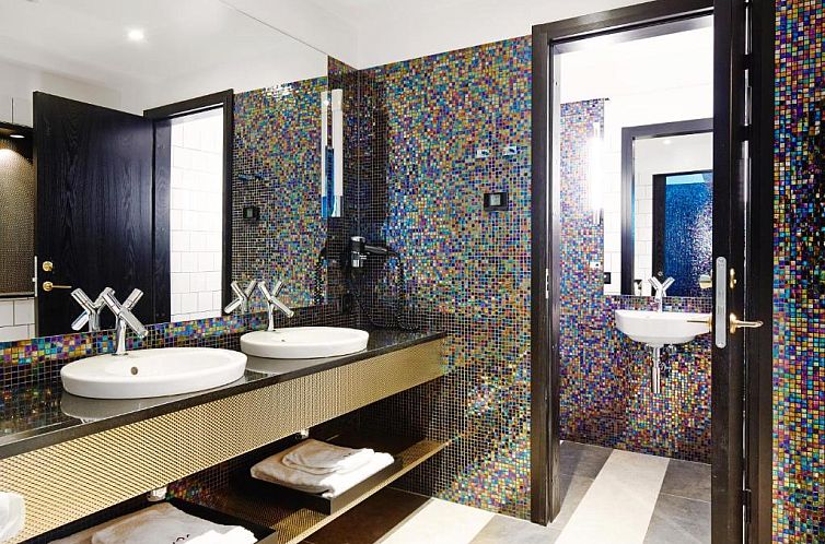 Vox Hotel
