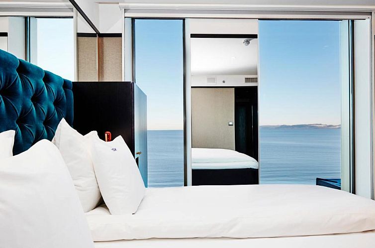 Vox Hotel