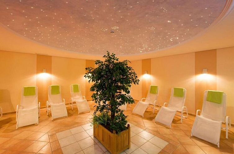 Maifeld Sport- und Tagungshotel