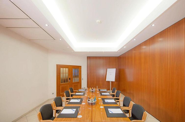 Maifeld Sport- und Tagungshotel