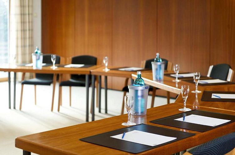 Maifeld Sport- und Tagungshotel