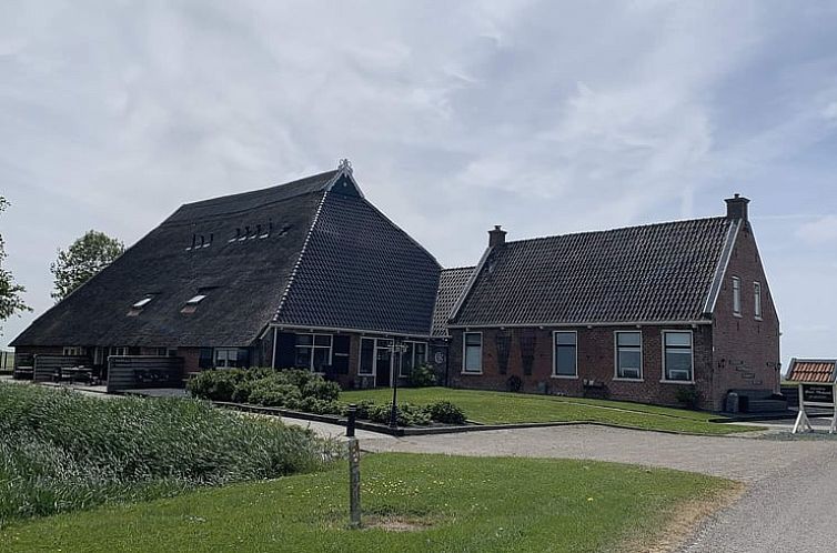 Vakantiehuisje in Holwerd