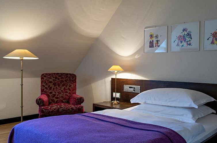 Zeller-Hotel+Restaurant