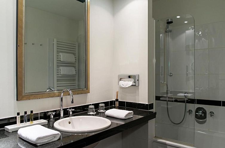 Zeller-Hotel+Restaurant