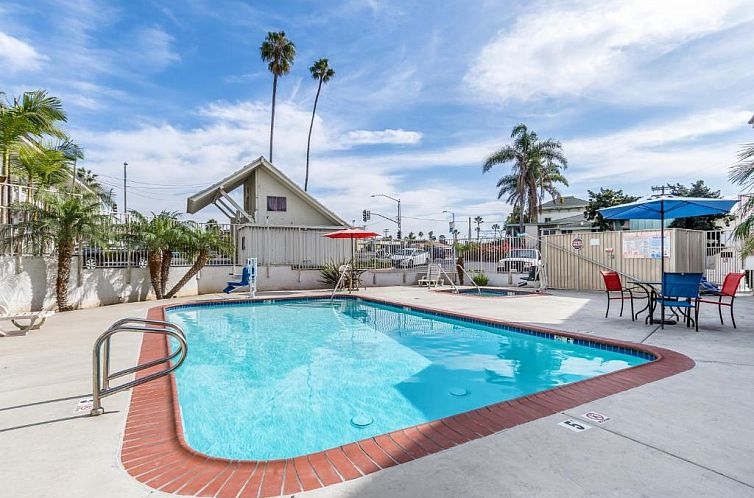 Motel 6-Oceanside, CA, Marina